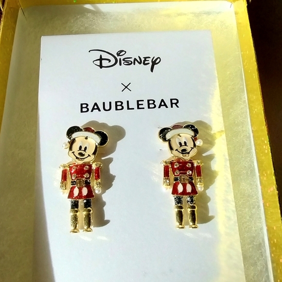 NWT Disney Mickey Mouse Holiday Nutcracker Earrings - Picture 3 of 16
